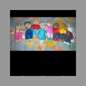 25 PC BUNDLE SET PBS ARTHUR + BERENSTAIN BEARS + DINOSAUR TRAIN